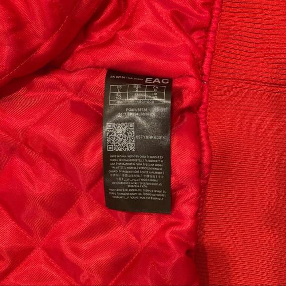 GUESS Men’s New Wave Hooded Bomber Jacket - Picture 10 of 10